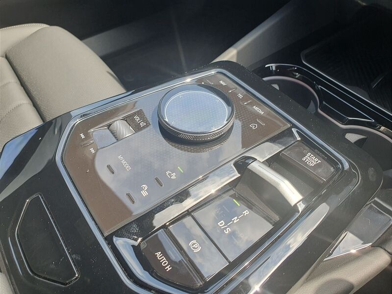 More views of BMW 5-Series