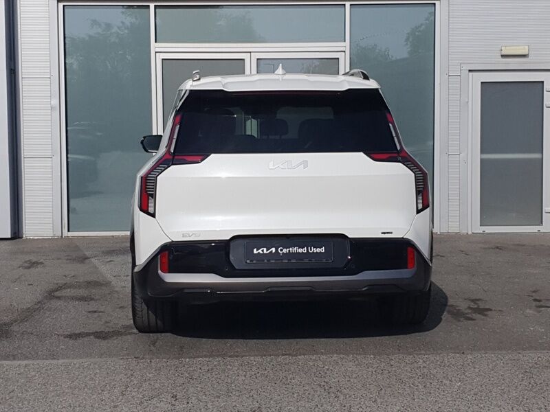 More views of Kia EV9
