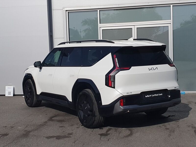 More views of Kia EV9