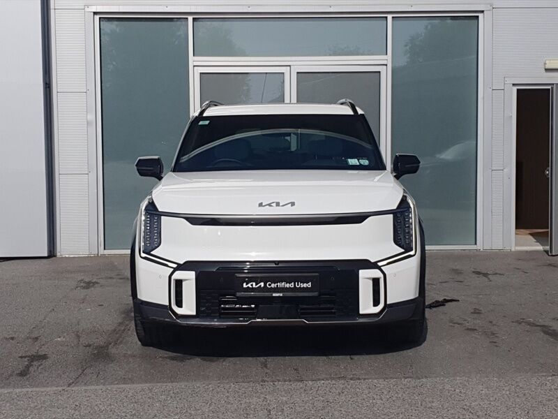 More views of Kia EV9