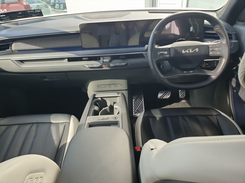 More views of Kia EV9
