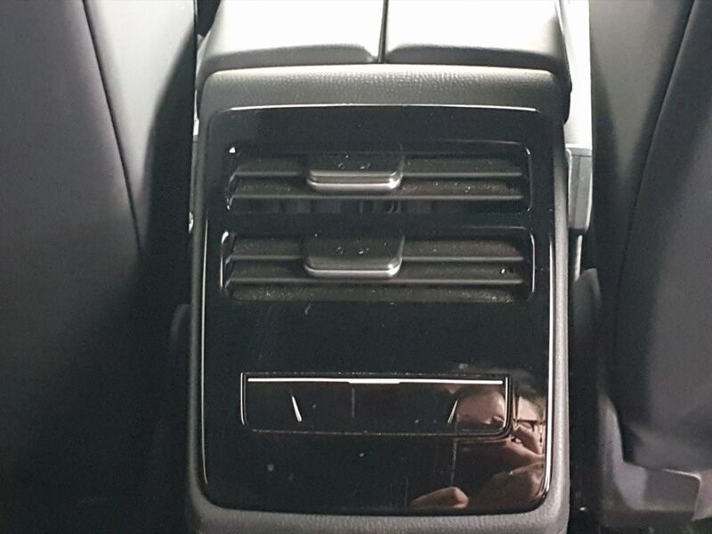 More views of Volkswagen ID.7