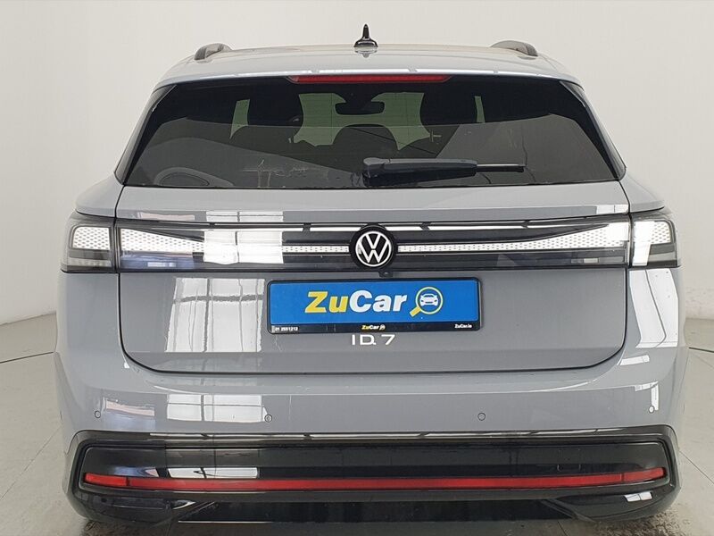 More views of Volkswagen ID.7