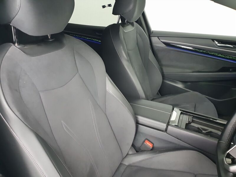 More views of Volkswagen ID.7