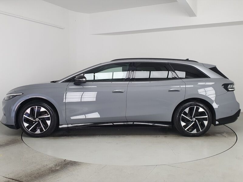 More views of Volkswagen ID.7