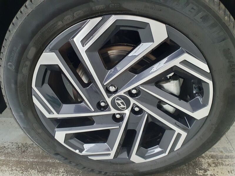 More views of Hyundai Tucson