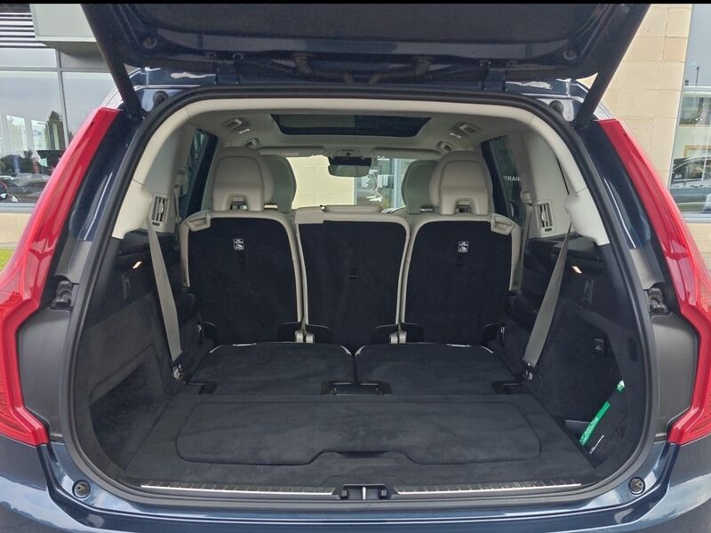 More views of Volvo XC90