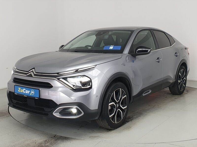 More views of Citroen e-C4 X