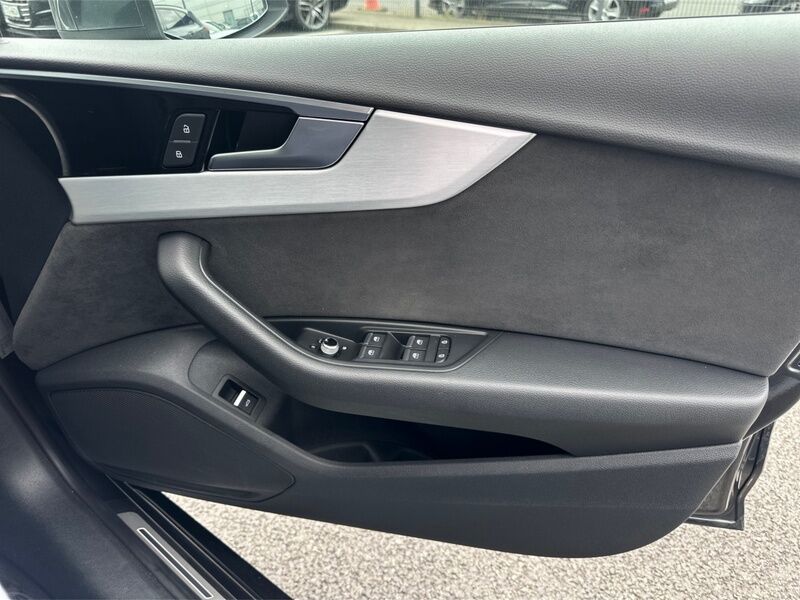 More views of Audi A5