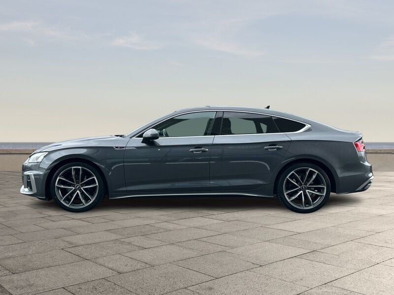 More views of Audi A5