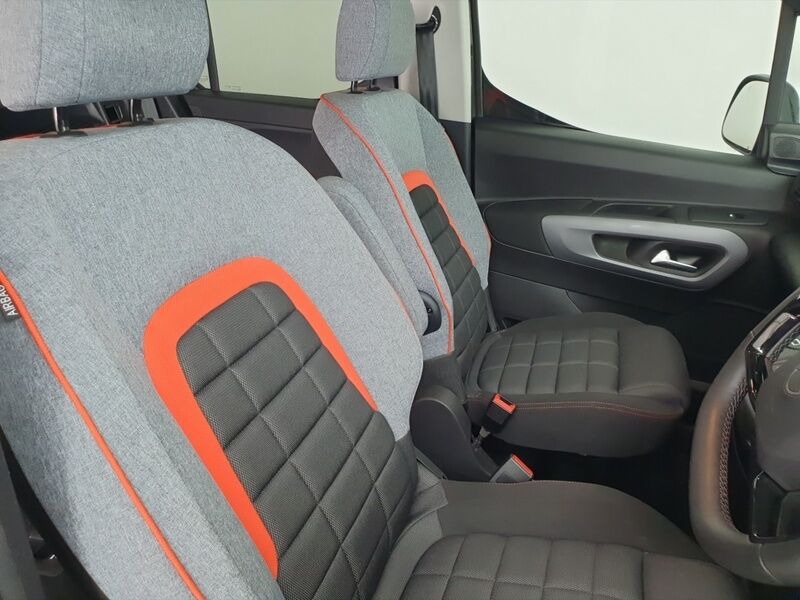 More views of Citroen Berlingo