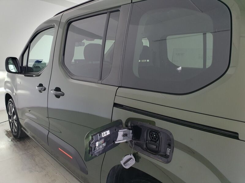 More views of Citroen Berlingo