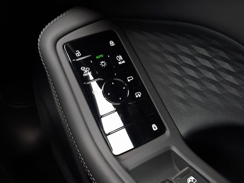 More views of Audi A5