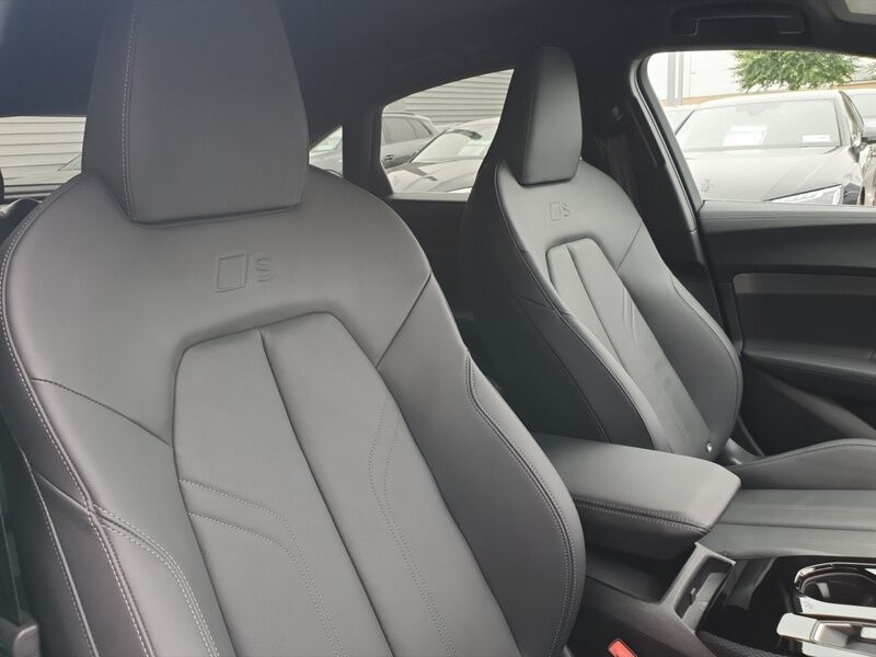 More views of Audi A5