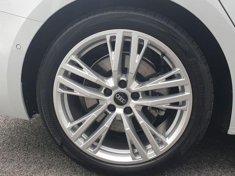More views of Audi A5
