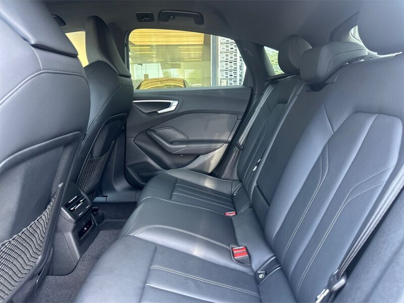 More views of Audi A5