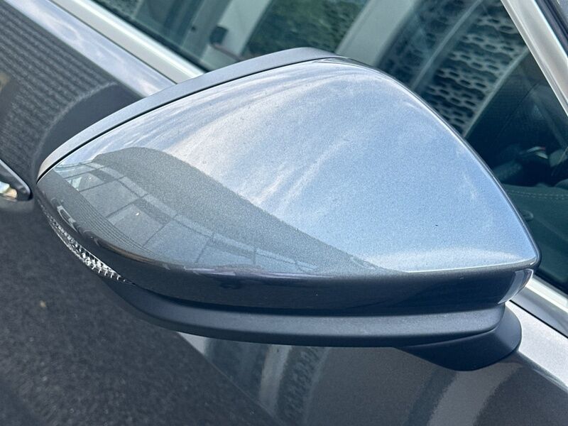 More views of Audi A5
