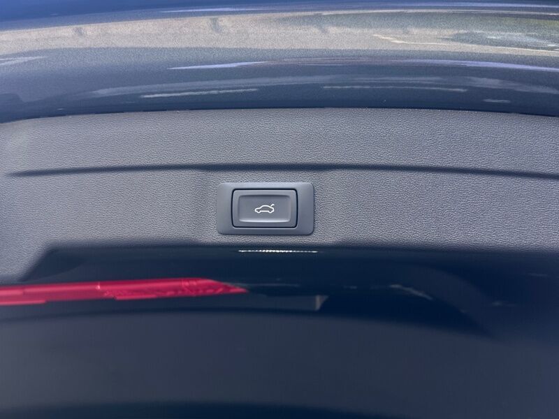 More views of Audi A5