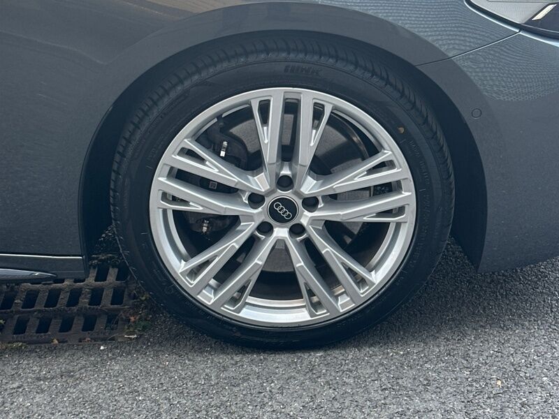 More views of Audi A5