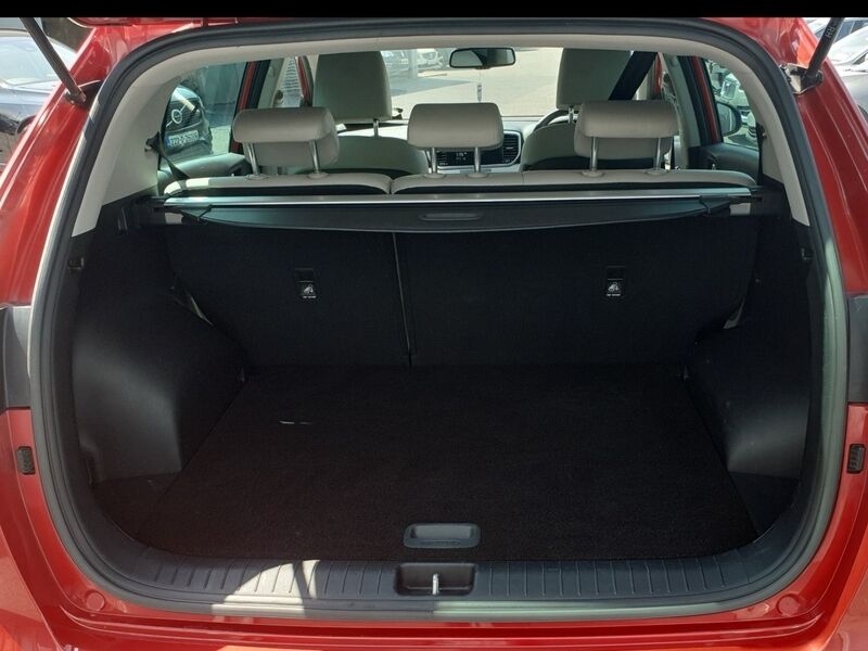 More views of Kia Sportage