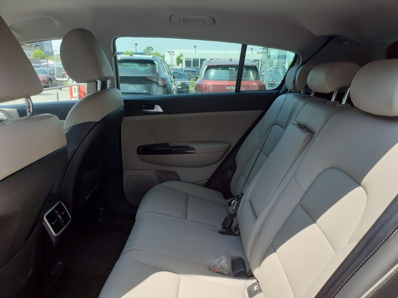 More views of Kia Sportage