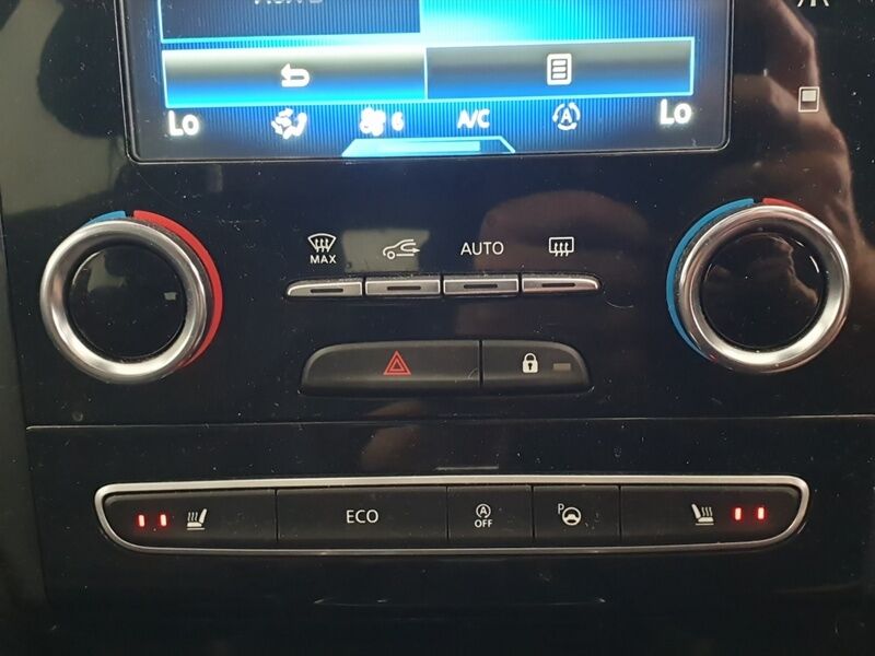 More views of Renault Koleos