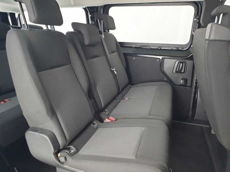 More views of Citroen Spacetourer