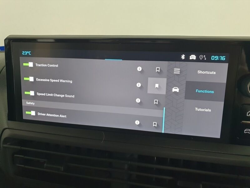 More views of Citroen Spacetourer