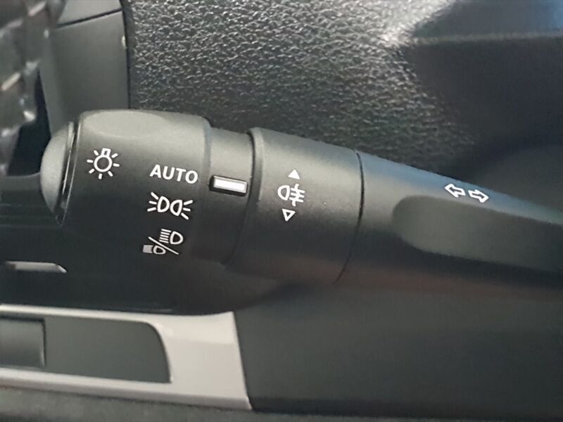 More views of Citroen Spacetourer