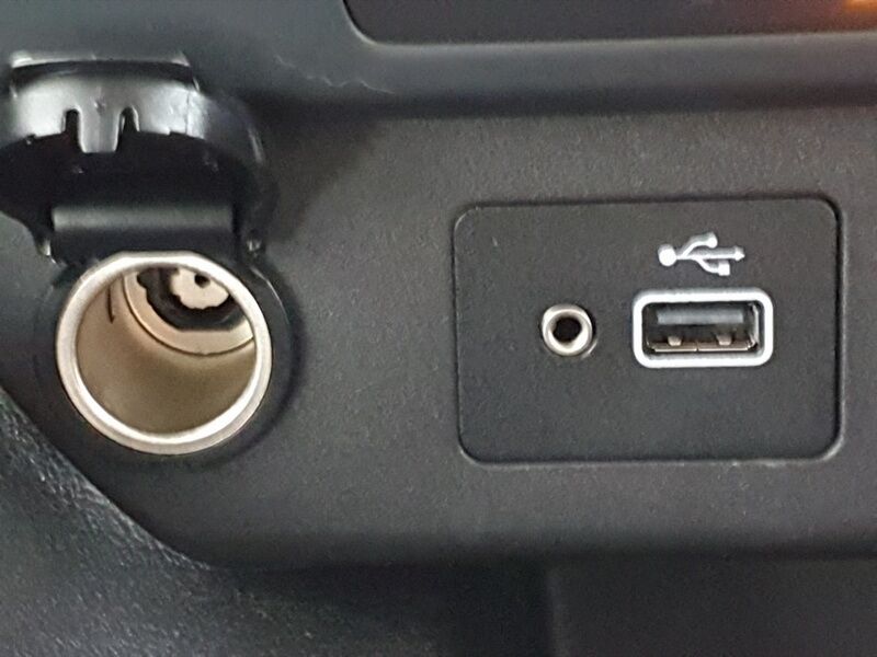More views of Nissan Leaf