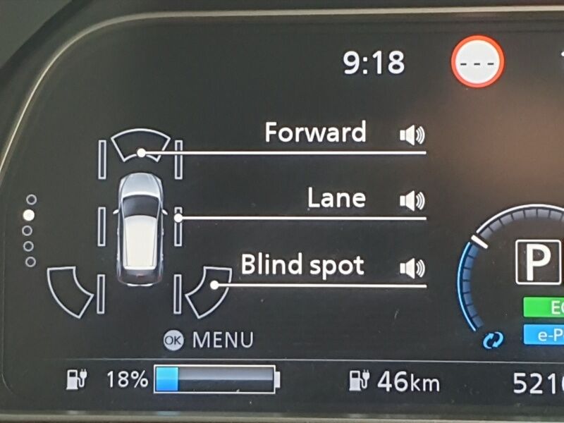More views of Nissan Leaf