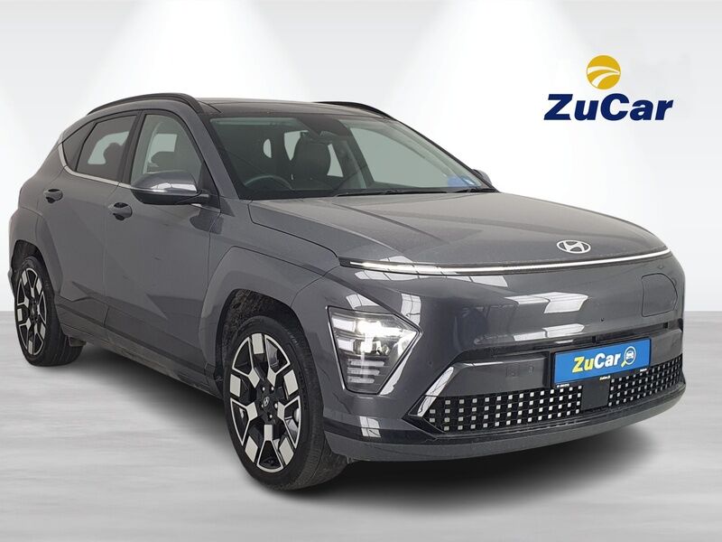 More views of Hyundai KONA