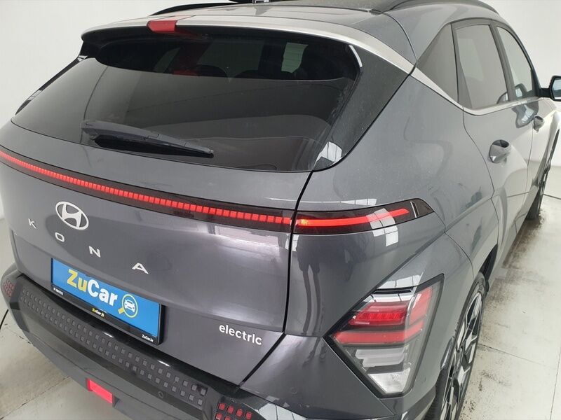 More views of Hyundai KONA