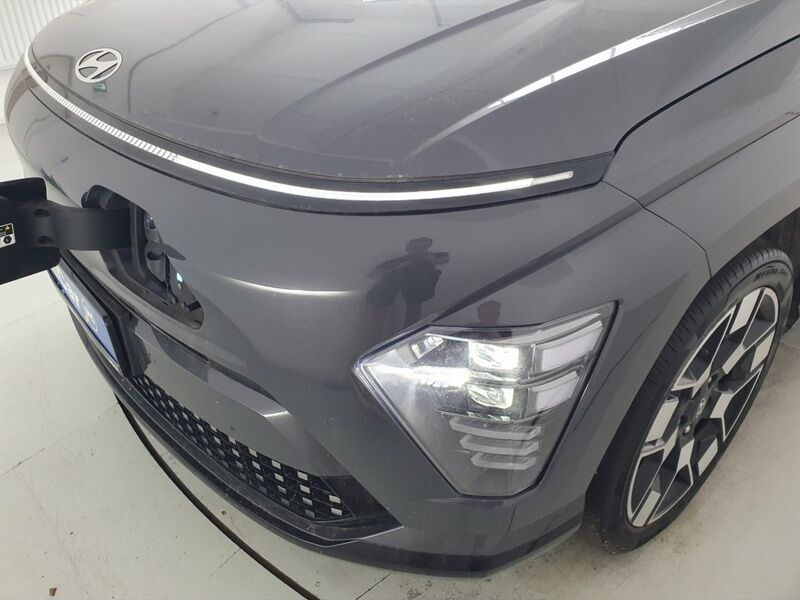 More views of Hyundai KONA
