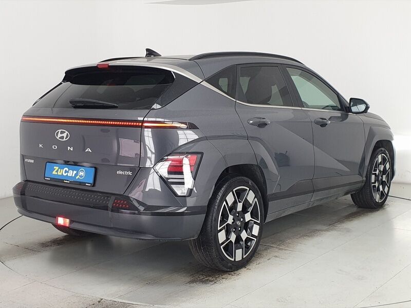 More views of Hyundai KONA