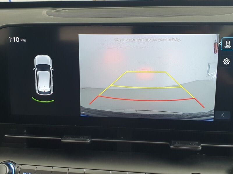 More views of Hyundai KONA