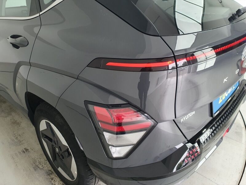More views of Hyundai KONA