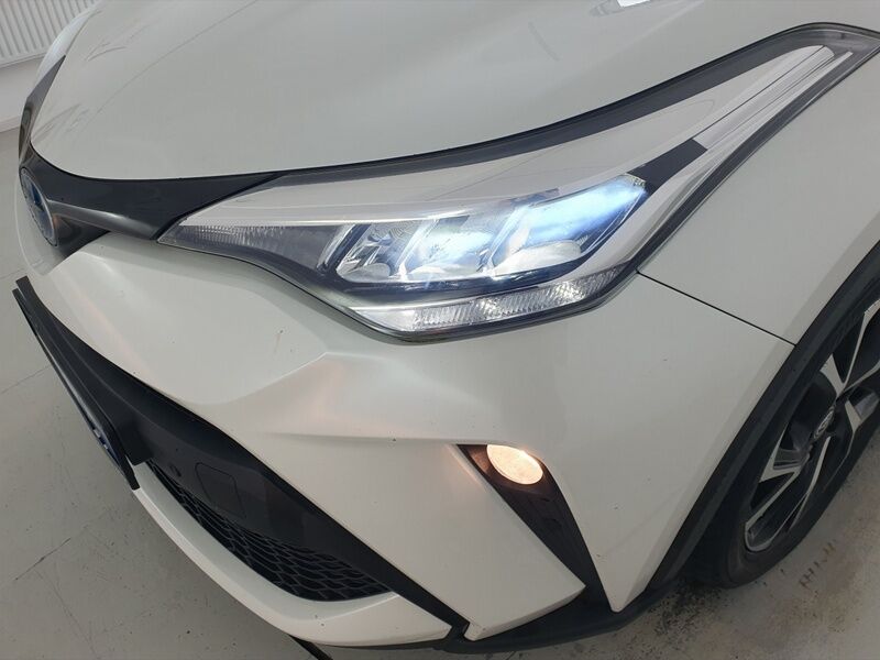More views of Toyota C-HR
