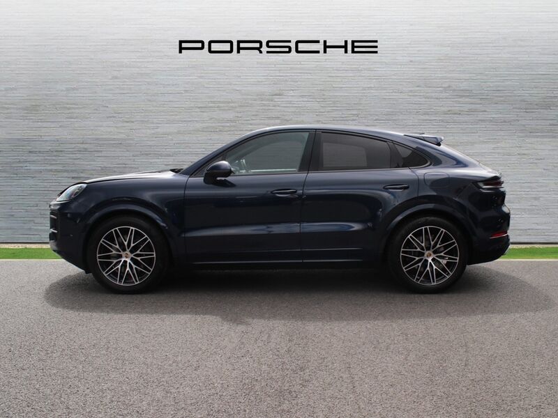 More views of Porsche Cayenne