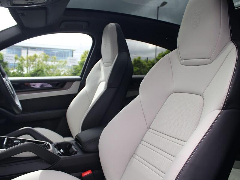 More views of Porsche Cayenne