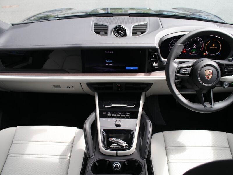 More views of Porsche Cayenne