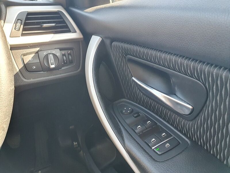 More views of BMW 3-Series