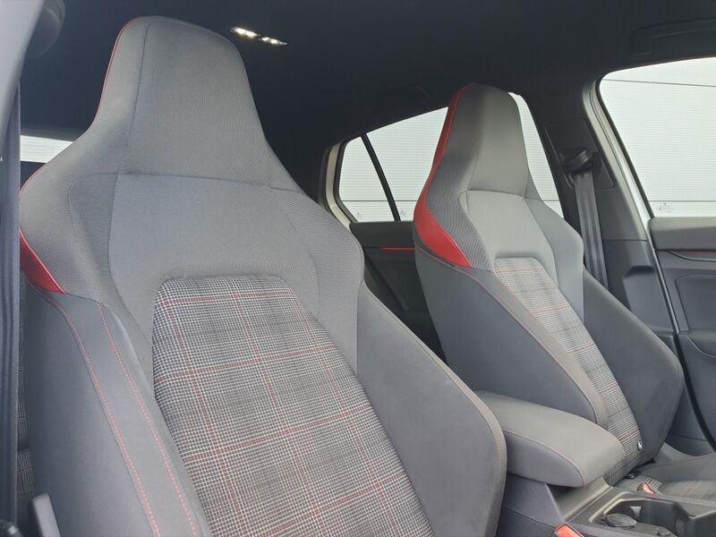 More views of Volkswagen Golf