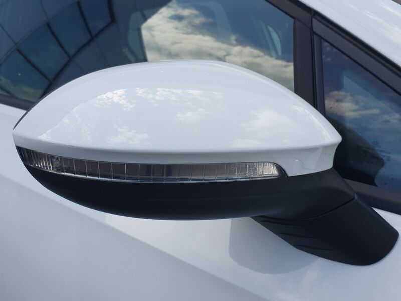 More views of Volkswagen Golf