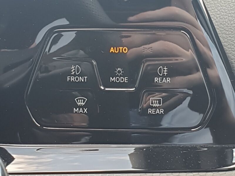 More views of Volkswagen Golf