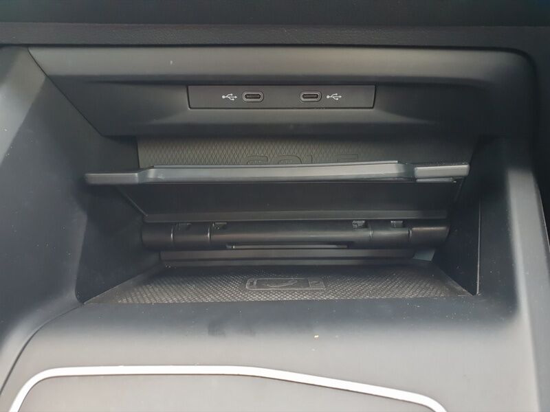 More views of Volkswagen Golf