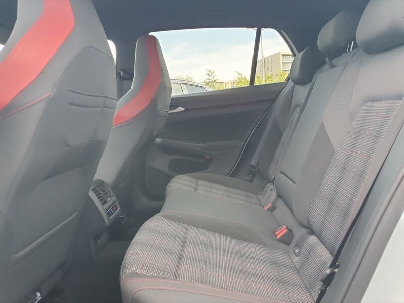 More views of Volkswagen Golf