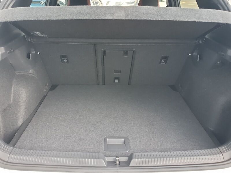 More views of Volkswagen Golf