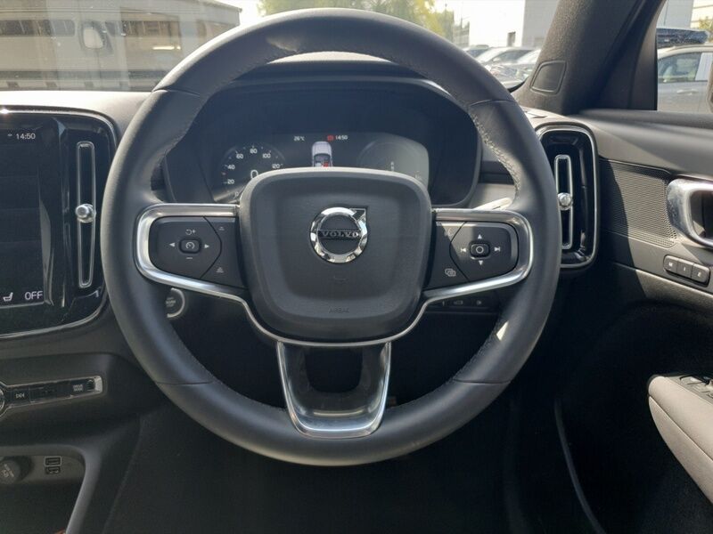 More views of Volvo XC40