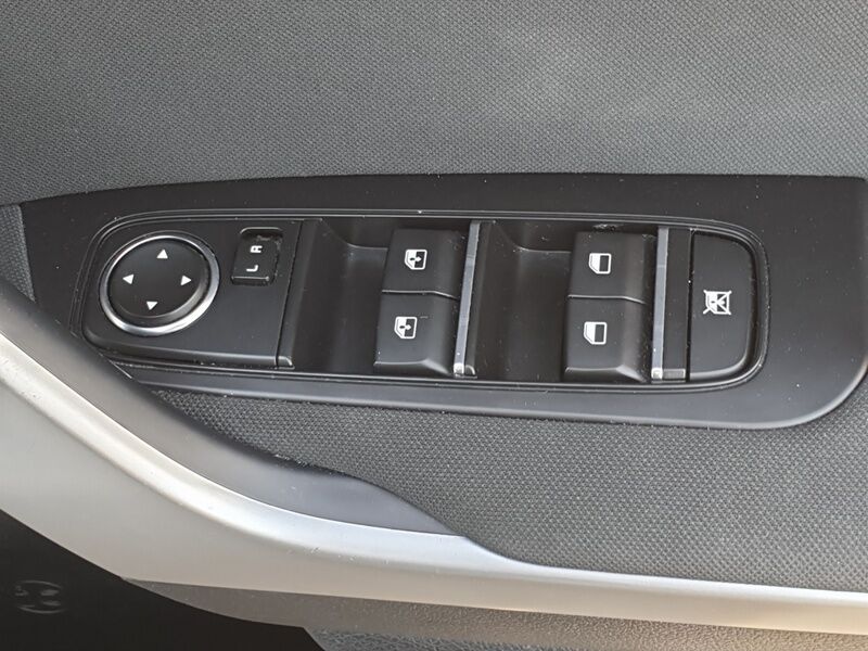 More views of Kia Ceed